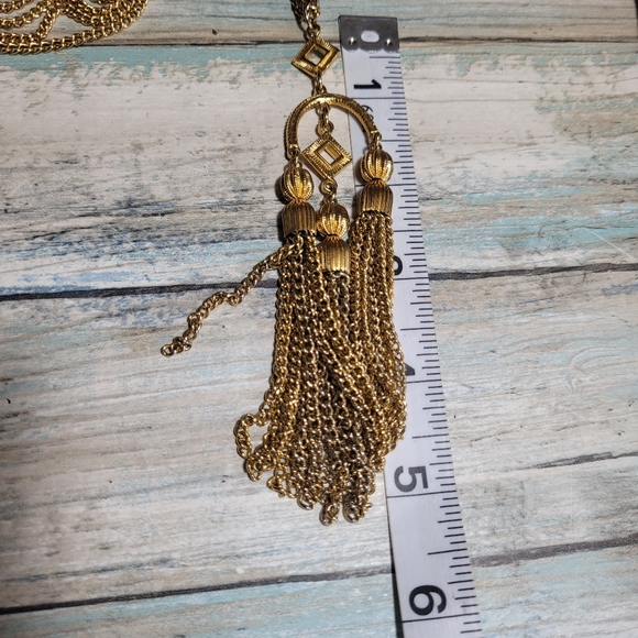 Vintage TRIFARI Multi chain dangle tassel Necklace. - Picture 10 of 11